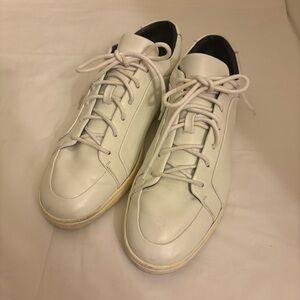 BALENCIAGA white leather sneakers